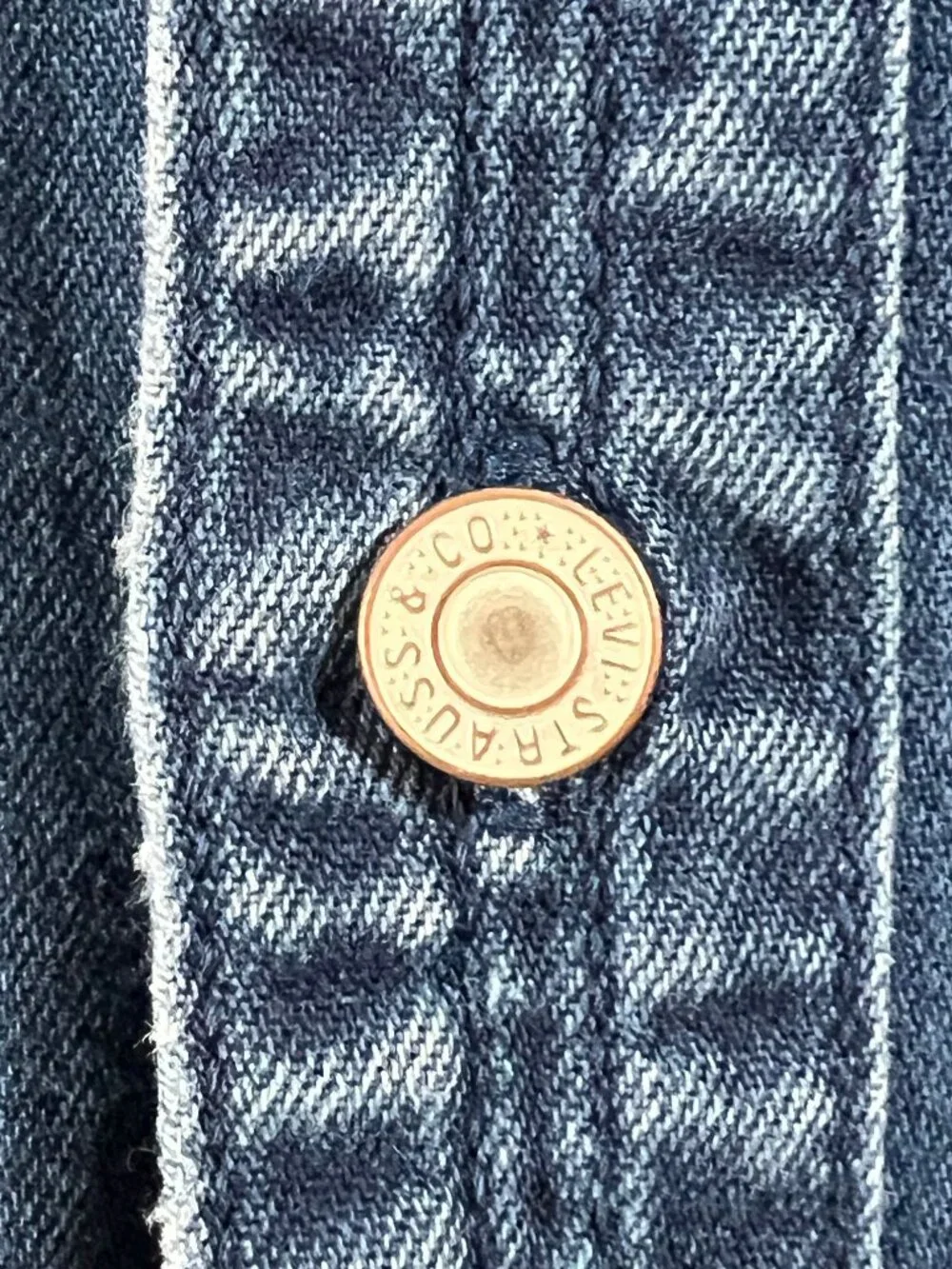VTG 90s Levis Red Tab Blue Denim Shirt Button Down Long Sleeve Men’s LARGE Y2K
